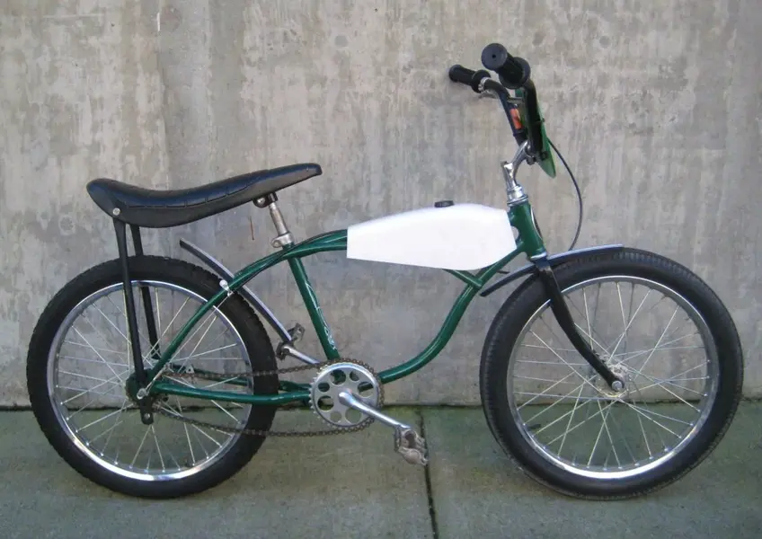 1974-Schwinn-Sting-Ray-1024x725.webp