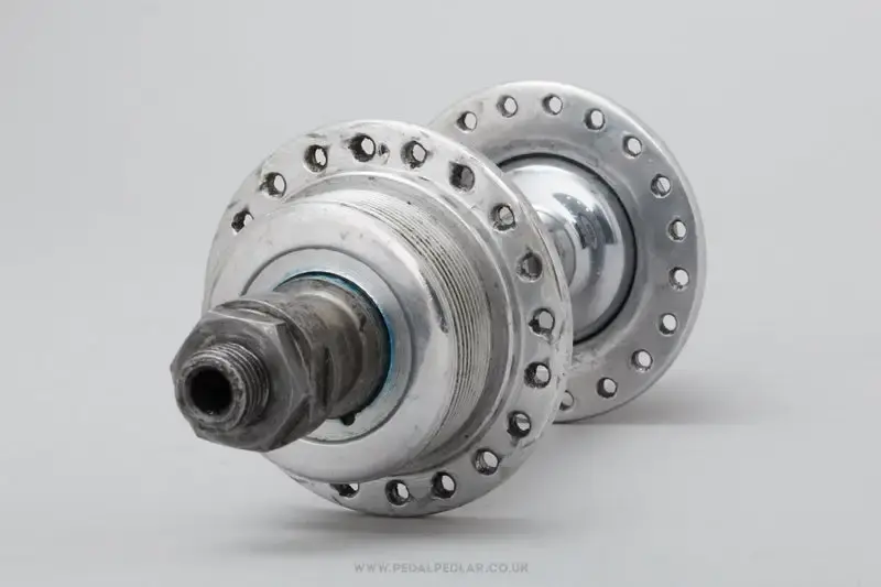 U-HU-RT3V-British-Hubs-BH-Airlite-Low-Flange-Vintage-40h-Track---Singlespeed-Rear-Hub4_800x.webp