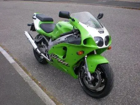 ZX7R2.webp