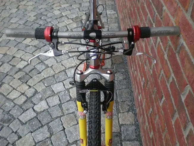 xiz4.webp