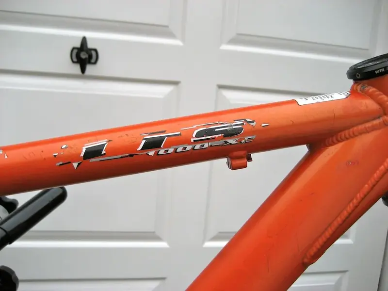 1998 GT LTS 1000 frame02.webp