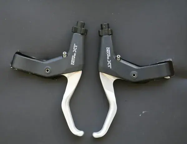 XTM739Lever2.webp