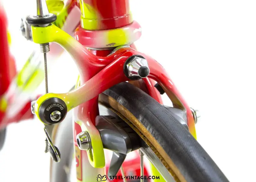 geliano-plongeant-crono-time-trial-bicycle-1990s-11_1080x.webp