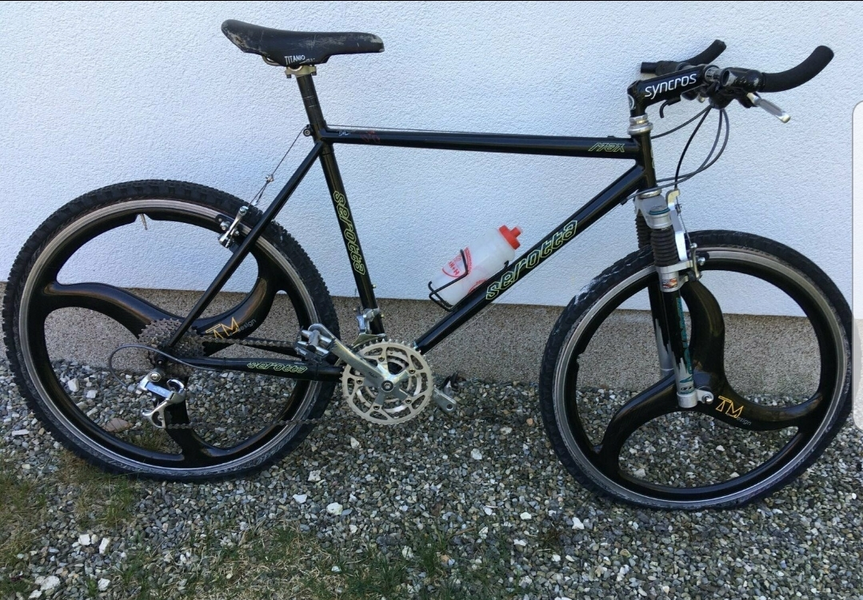Serotta mit TM Design 3Spoke LRS 1.webp