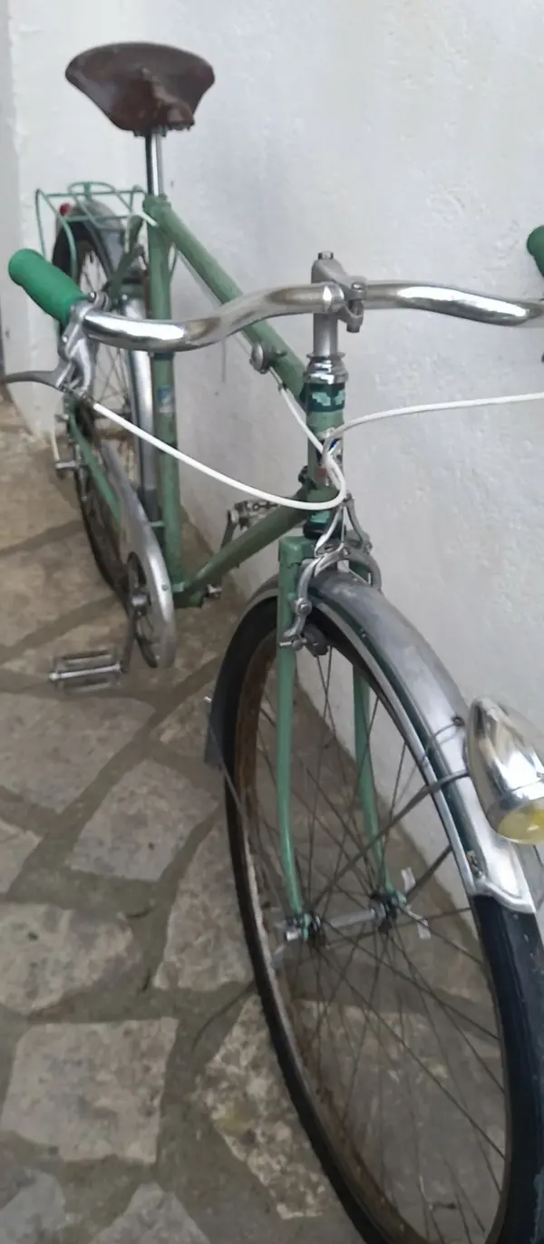 51 peugeot plx405.webp