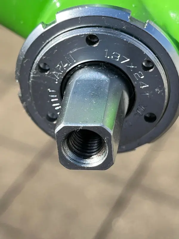 Bottom Bracket Fit 2.webp