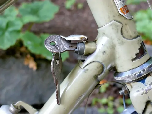 Peugeot steering lock .webp