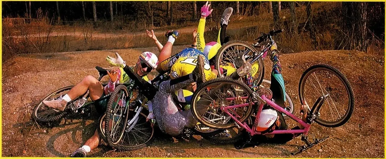 Moutain Bike Magazin Reitwagen AT Testcrew Bild 1991.webp