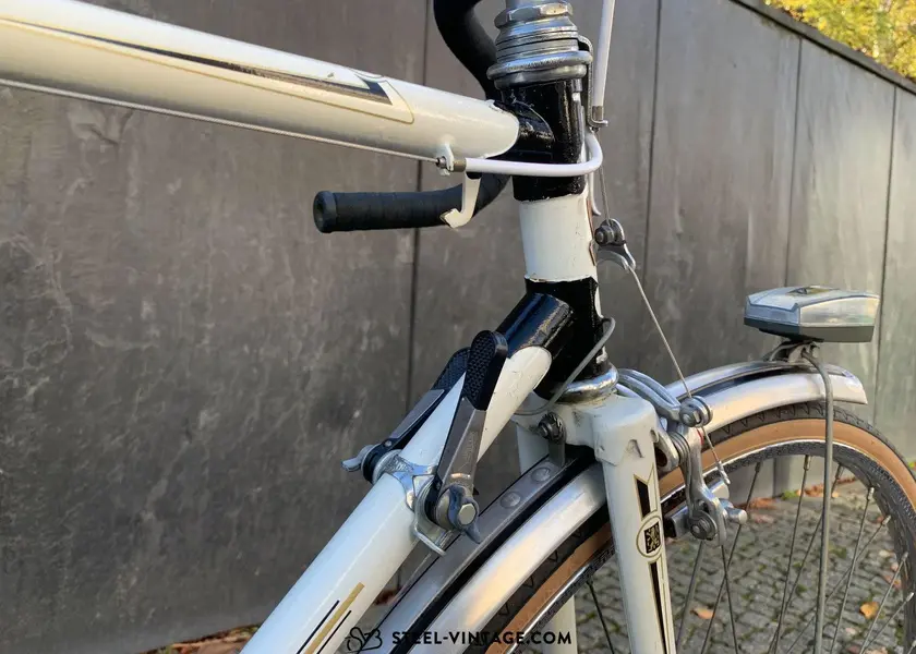 peugeot-vintage-randonneur-3_1800x1800.webp