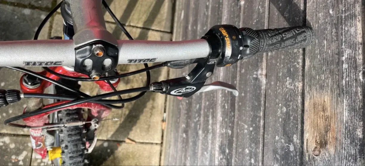 Bildschirmfoto 2025-03-25 um 20.04.52.webp