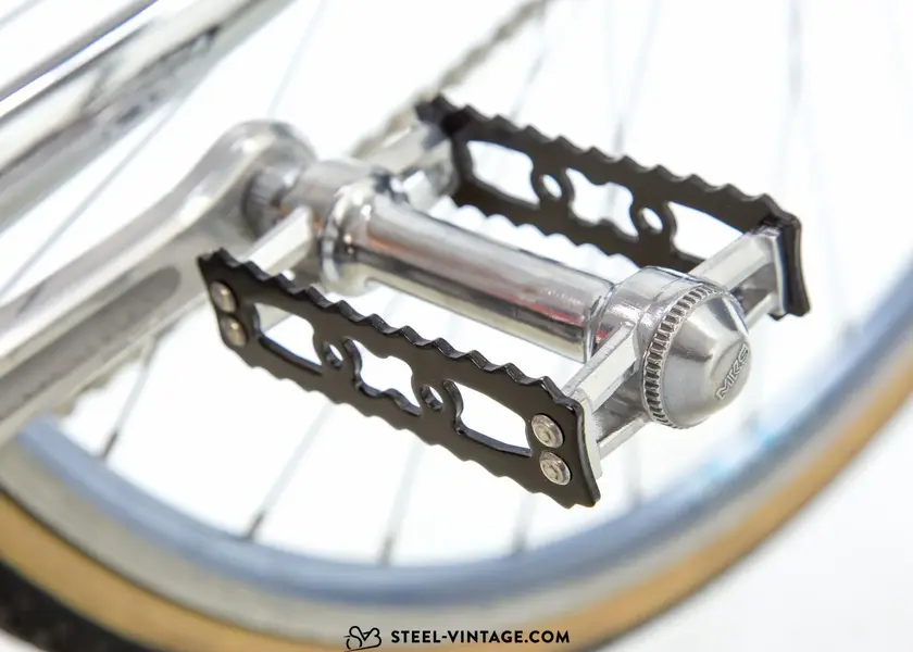 olympia-chromed-randonneur-bike-20_1800x1800.webp