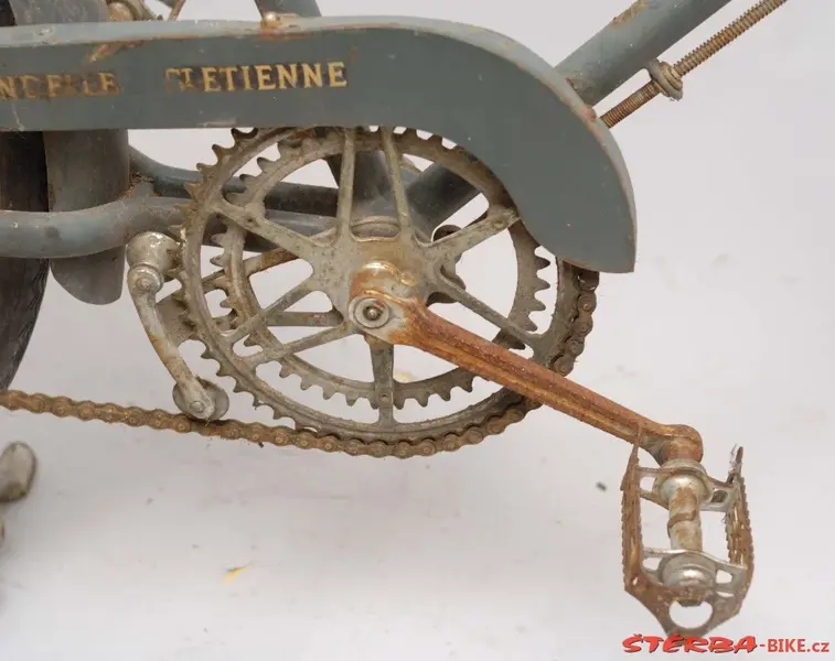 Hirondelle retro-directe11.webp