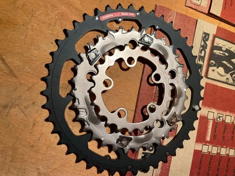 race-face-shimano-ritzel-vorne (4).webp