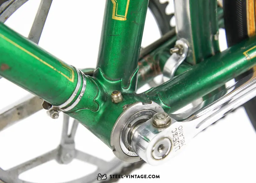 umberto-dei-super-leggera-vintage-road-bike-1949-5_1800x1800.webp