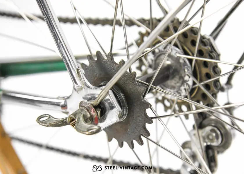 umberto-dei-super-leggera-vintage-road-bike-1949-18_1800x1800.webp
