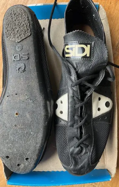shoes 01.webp