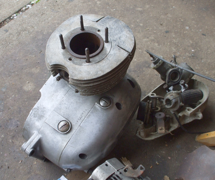 Bultaco 45 engine a.webp