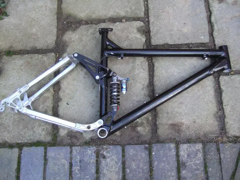2005_08051partsbike0411 (Medium).webp