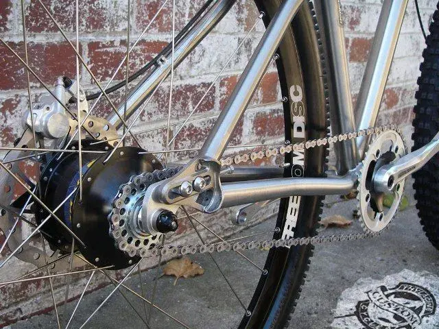 thy-gk-drivedetail02.webp
