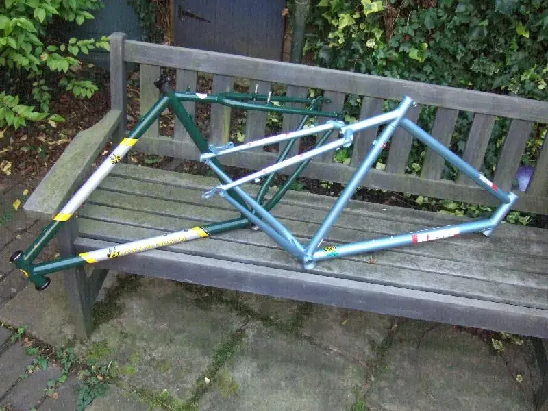2005_082312partsbike0032 (Medium).webp