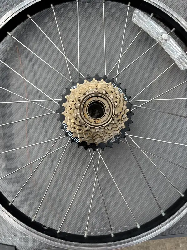 Freewheel & Chain guard 1.webp