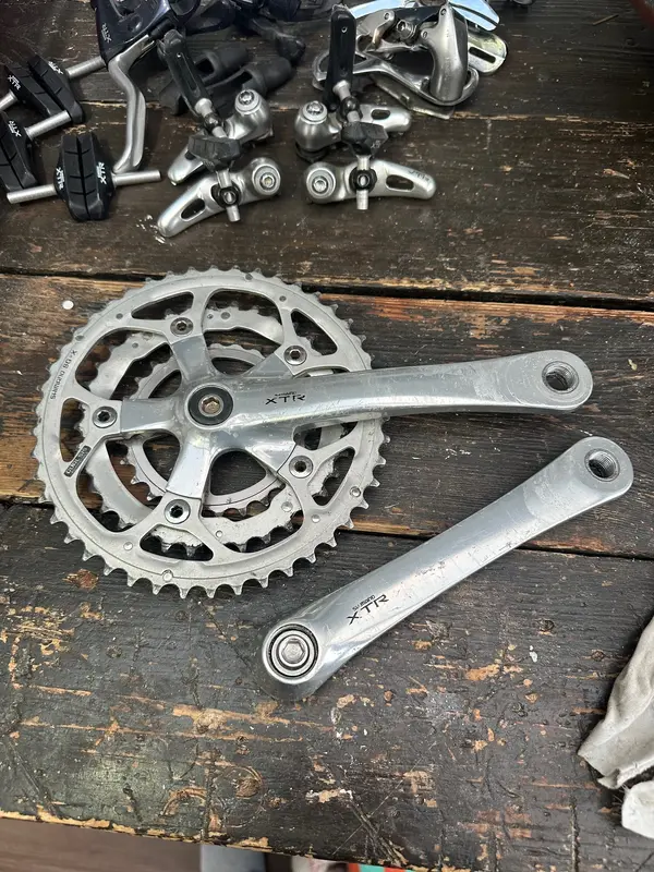 M900 Chainset 1.webp