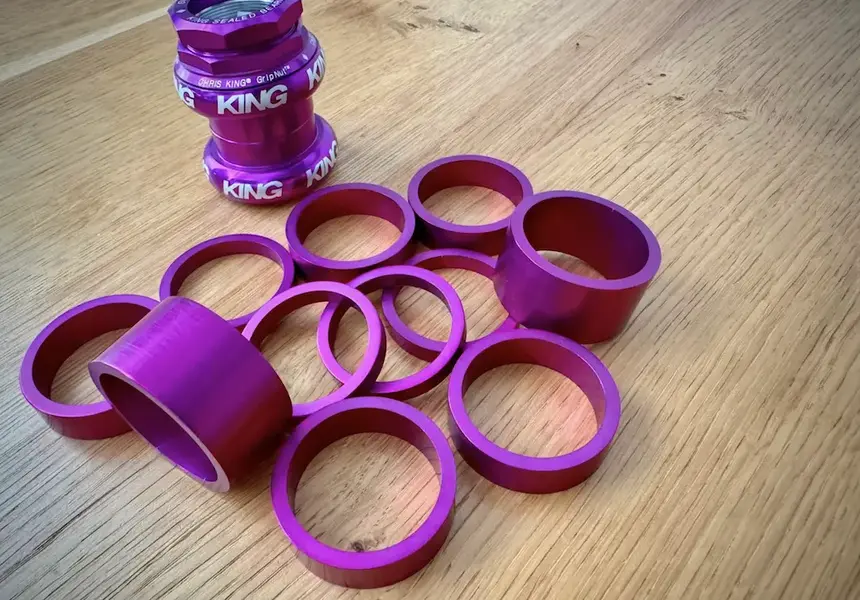 purple 1 14 inches spacer chris king style by falko schlötel germany.webp