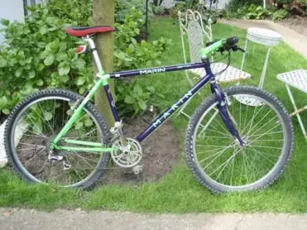 whole bike right.webp