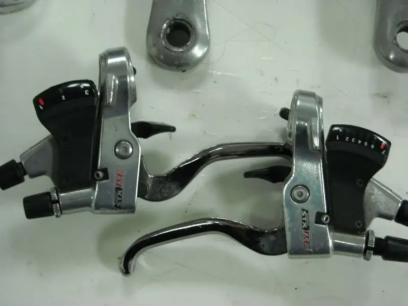 STX-RC LeversShifters 7speed.webp