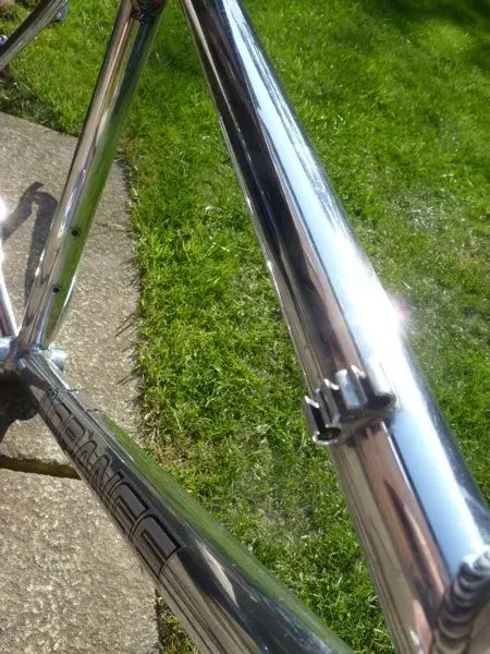 e3 top down tube drive side.webp