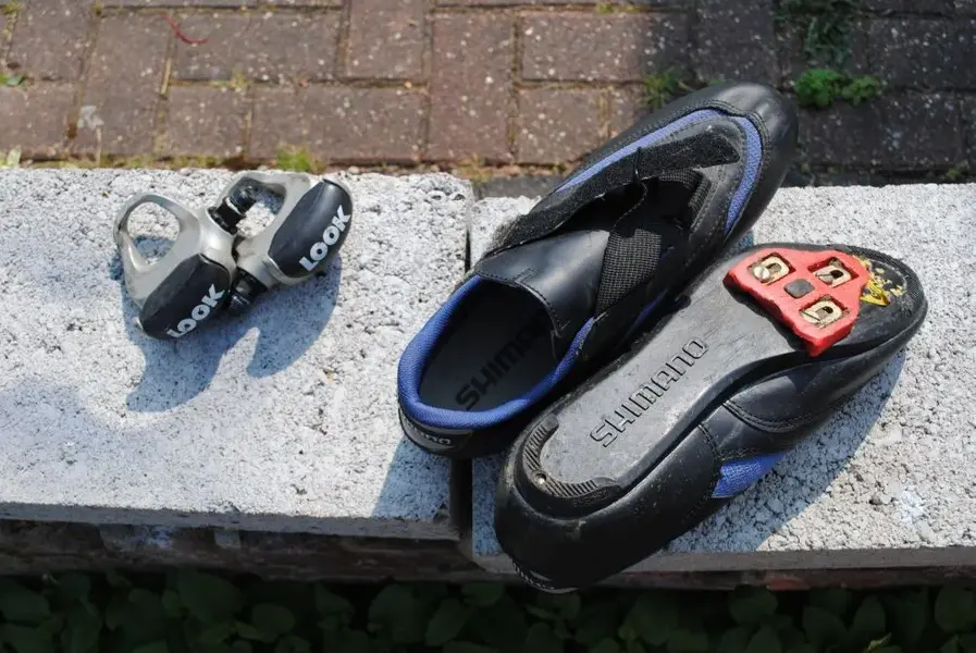 LOOK with Shimano SH-R071 road shoes.webp