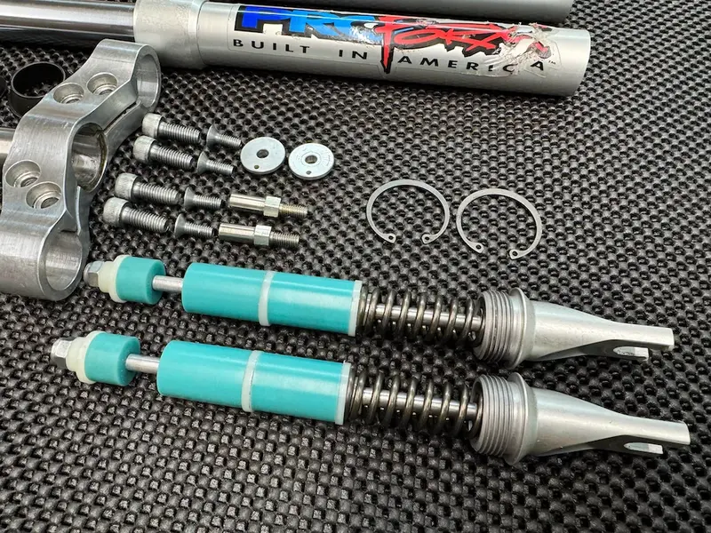 Answer Pro Forx retro suspension fork elastomers of Falko Schlötel Germany 03.webp