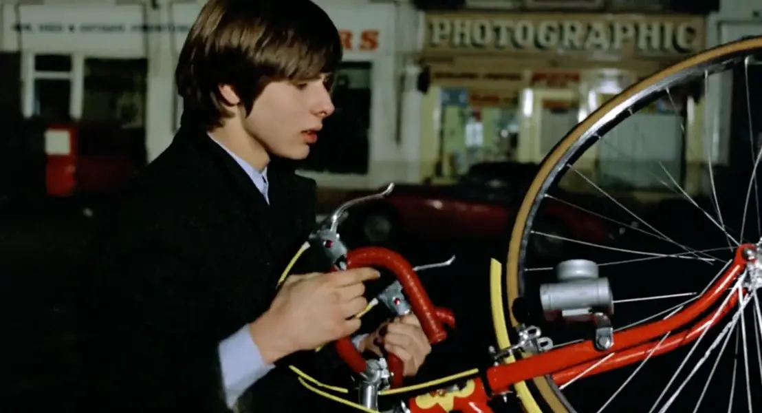 deep-end-1970-2.webp
