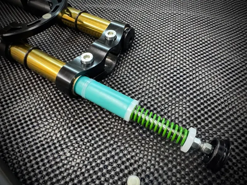 Bergman PJ over retro suspension fork elastomers set falko schlötel germany 04.webp
