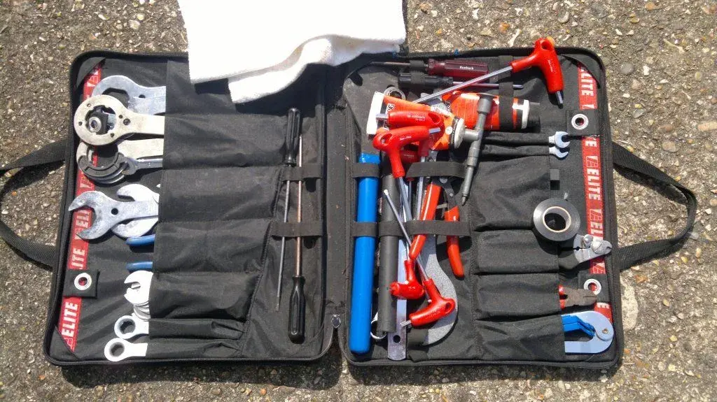 small cool tool contents.webp