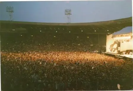 U2.webp