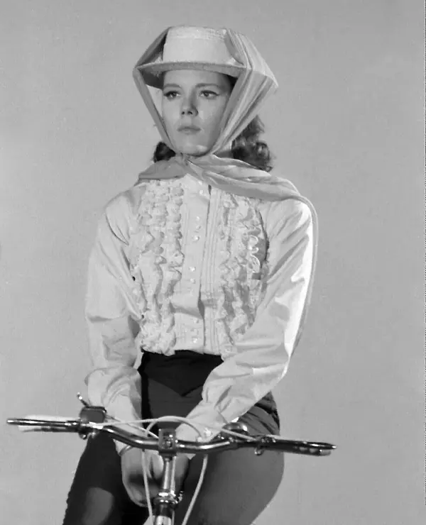 Diana-Rigg.webp