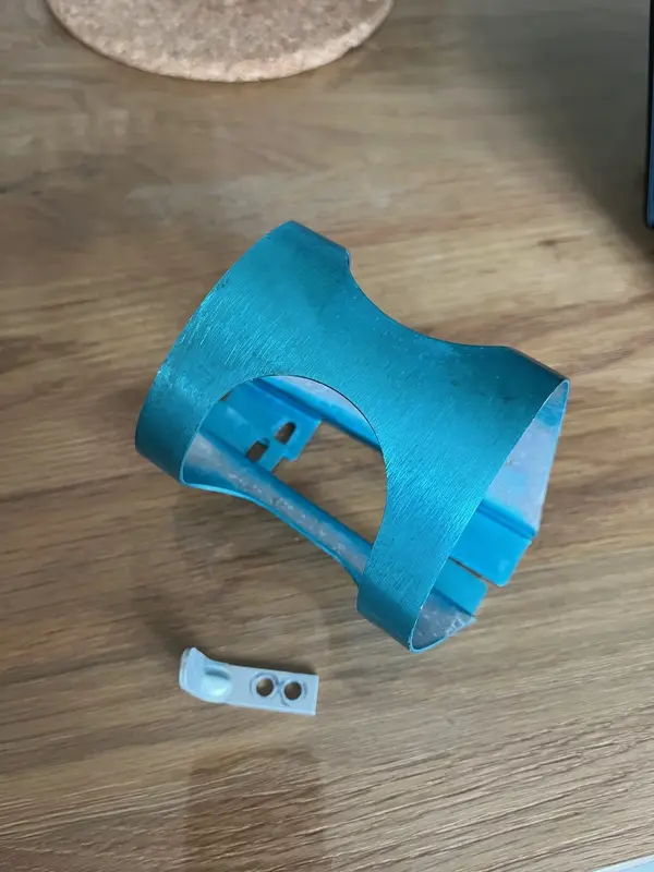 ringle bottle cage.webp