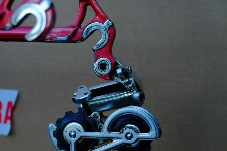 Shimano_UF_dropout_derailleur_fit (6).webp