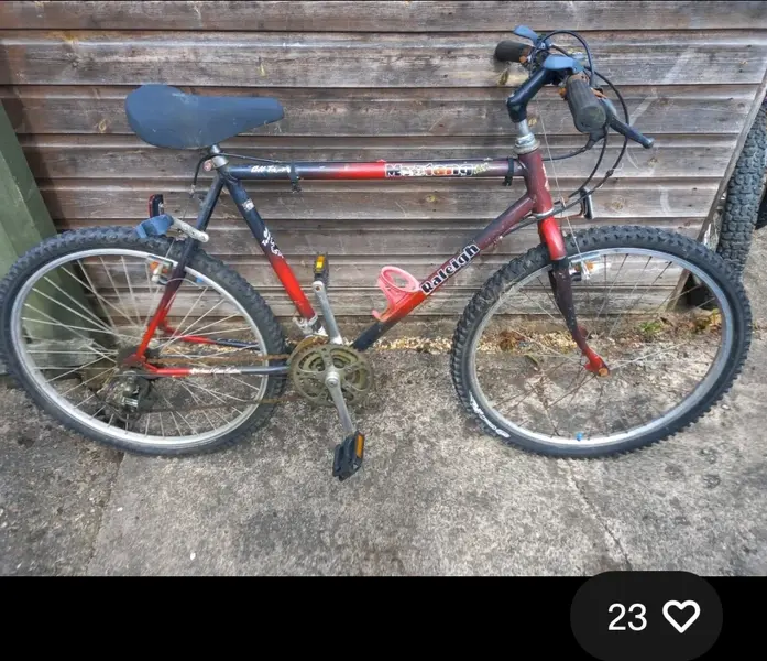 Screenshot_20251005-164714_eBay.webp Screenshot_20251005-164714_eBay.webp