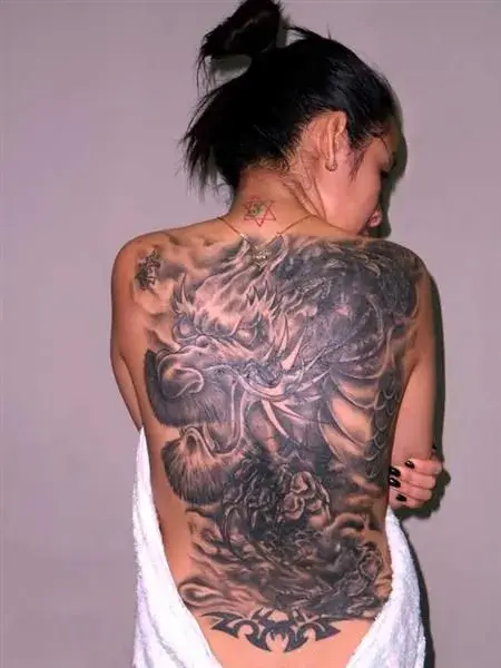 thai tat (Medium).webp