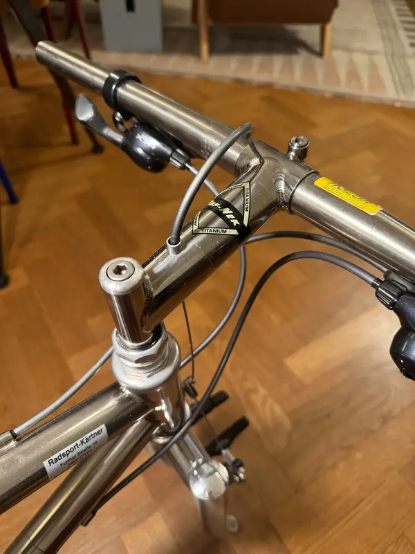 IMG_1185.webp IMG_1185.webp