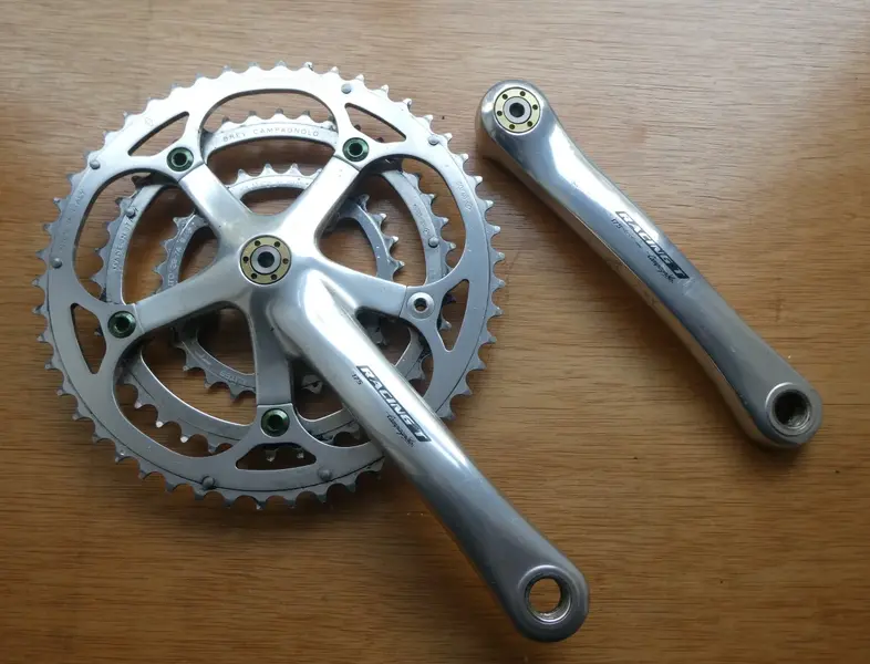 campy chain set  front.webp