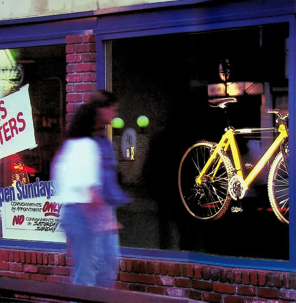 Shimano Foto Schaufenster aus 1993 Ride Light Flyer.webp