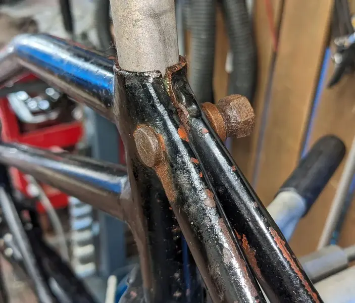 33 Excelsior seat cluster.webp