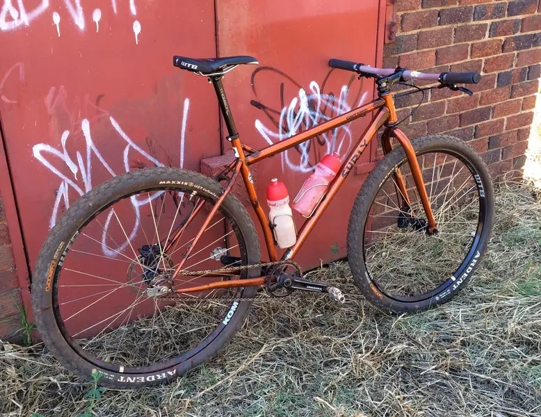 1. surly-karate-monkey-ops-24880_1.webp