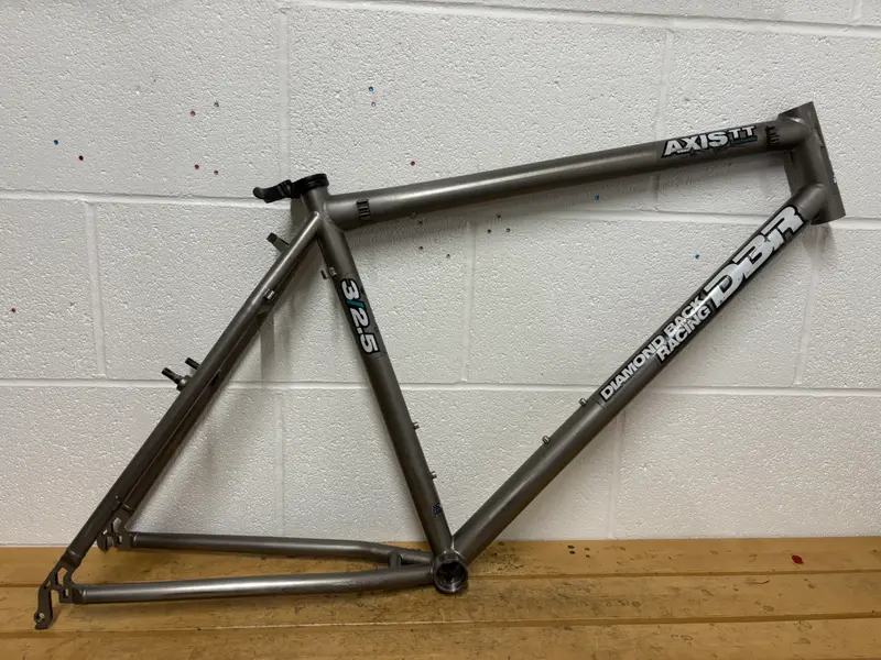 DBR Axis TT 1993 | Retrobike