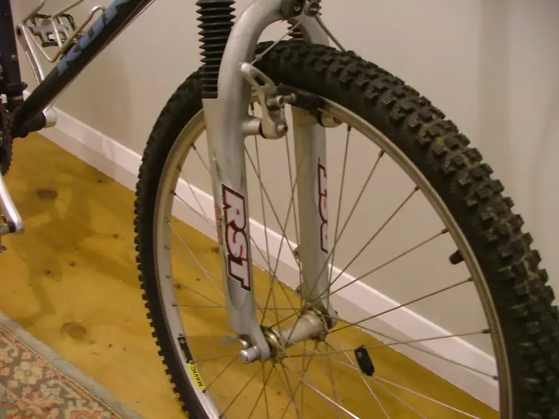 Front Shocks 2.webp