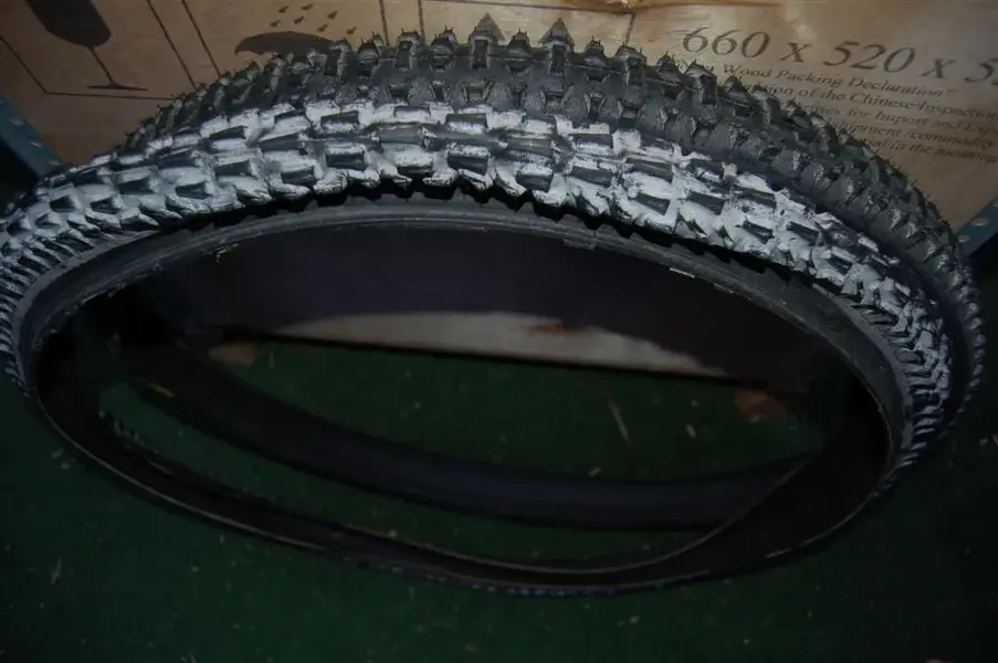 Tyres 001 (Large).webp