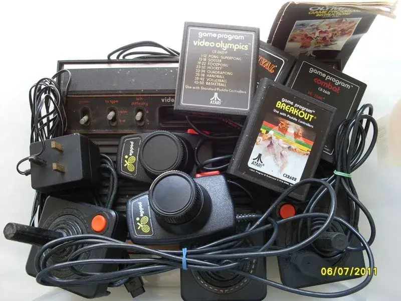 Atari VCS with accessories.webp